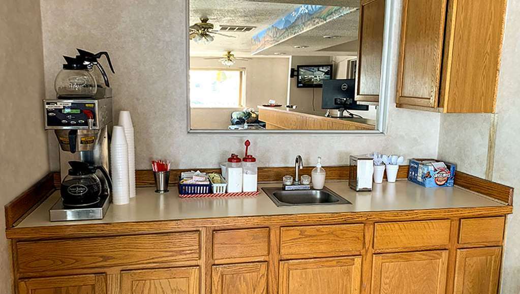 Rodeway Inn Winnemucca Beltér fotó